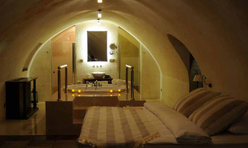 Shmayaa Hotel